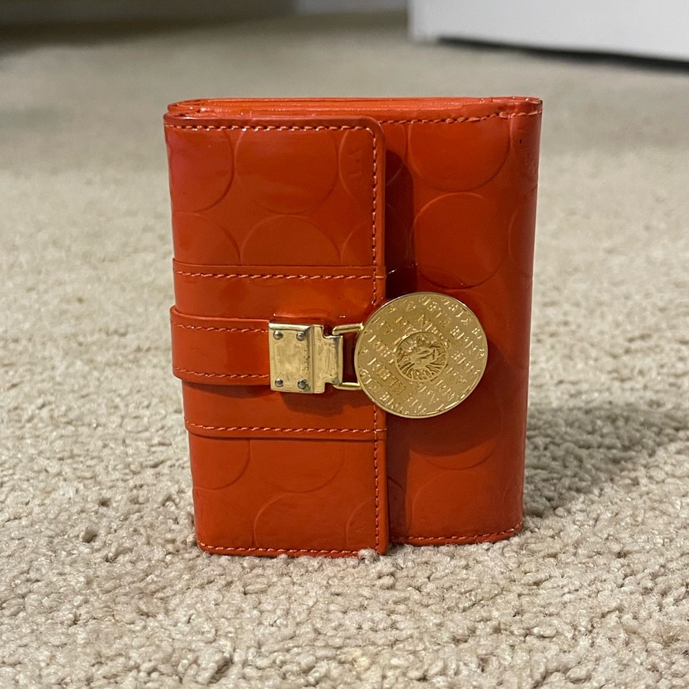 🧡 Anne Klein Vintage Wallet - Compact & Chic 🧡